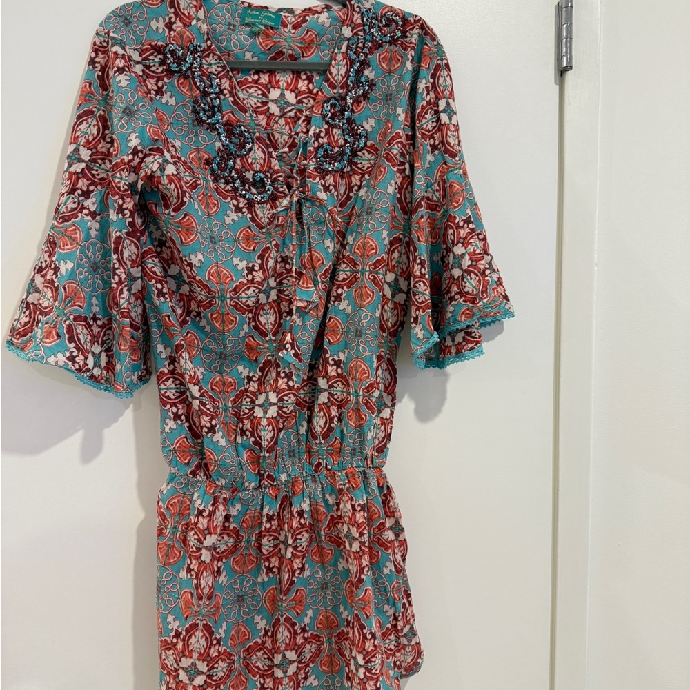 Red and Pink Tunic Dress with Bell Sleeves and Bib Collar